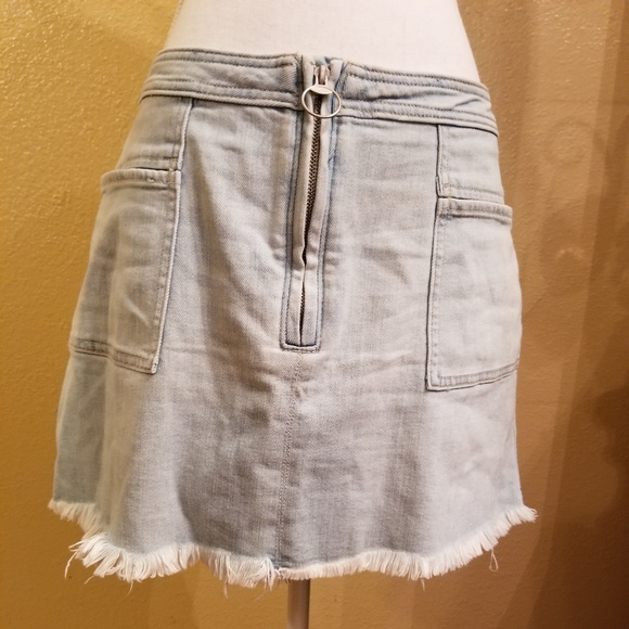 Abercrombie & Fitch Dresses & Skirts - Abercrombie & Fitch Mini Denium Skirt Abercrombie & Fitch Dresses & Skirts - Abercrombie & Fitch Mini Denium Skirt
